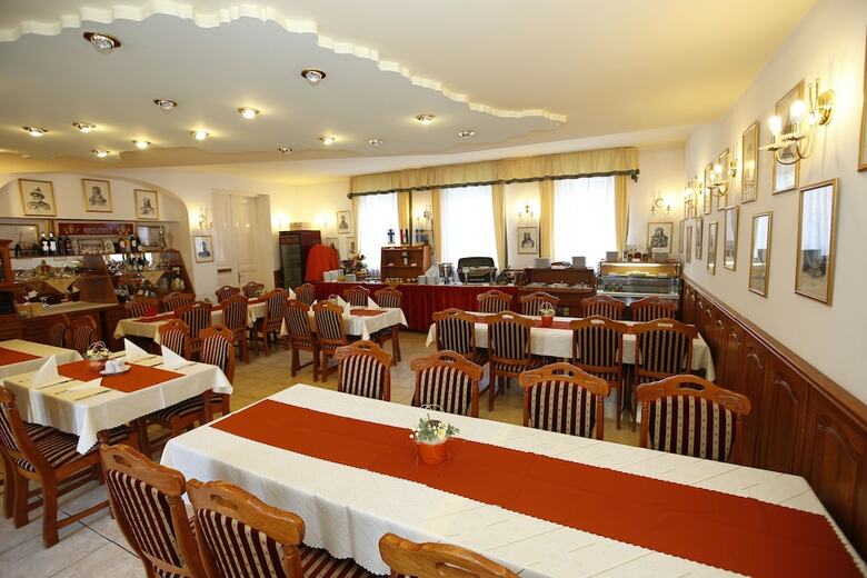 Hotel Korona Eger