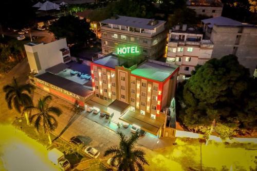 Hotel Cllin Premium Plaza