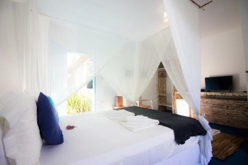 Hostal Pousada Cara�va