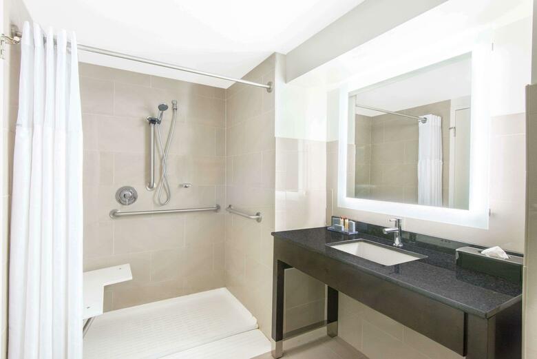 Hotel Wingate By Wyndham Niagara Falls