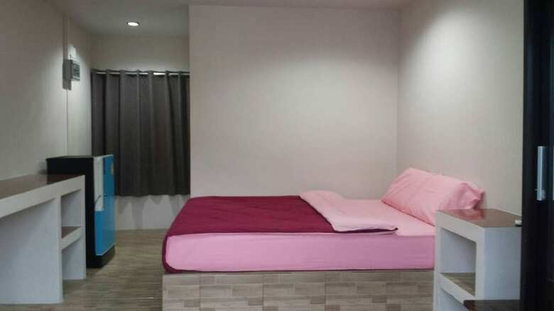 Hostal Sairee Center Guesthouse
