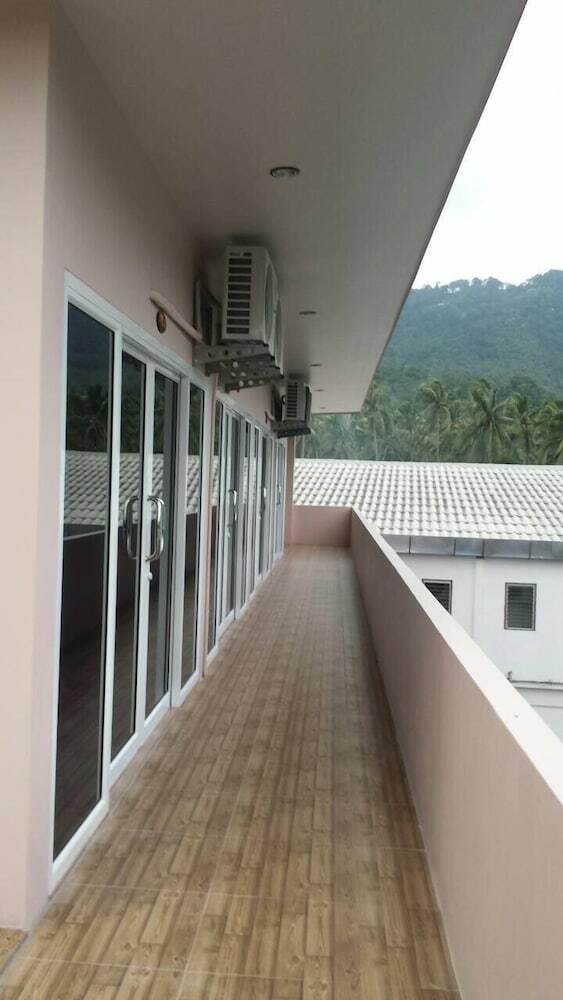 Hostal Sairee Center Guesthouse