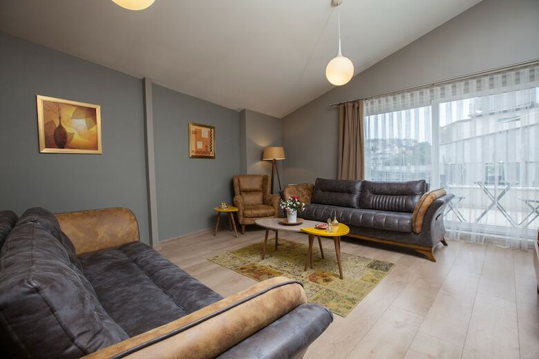 Galata 1785 Suites