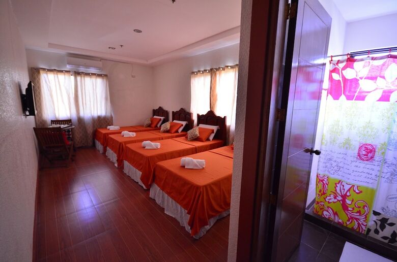Hotel Casanas Suites