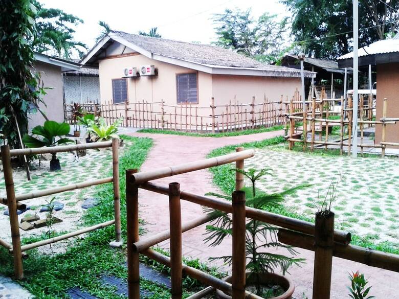 Hotel Efm Guest House