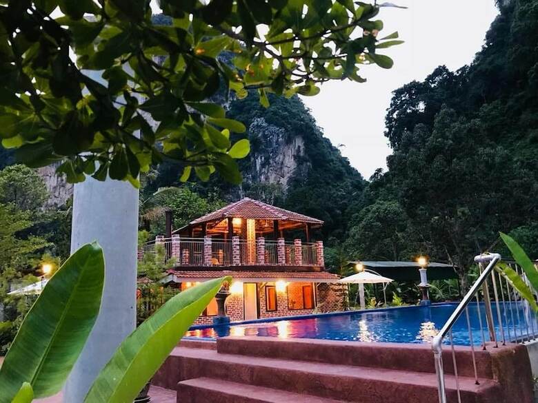 Hotel Efm Guest House