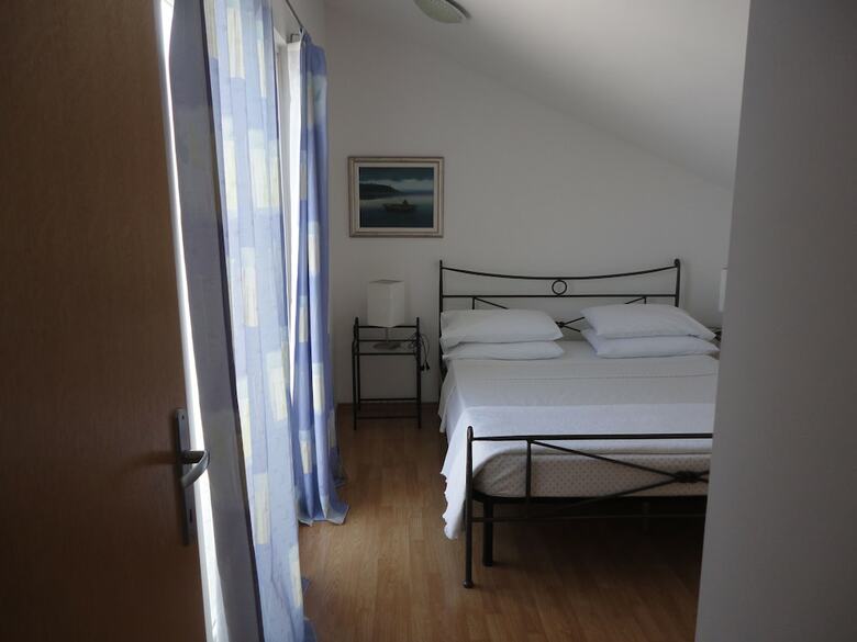 Hotel Pink Inn