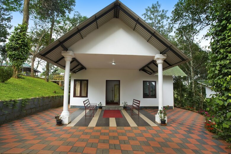 Hotel Misty Lake Resort