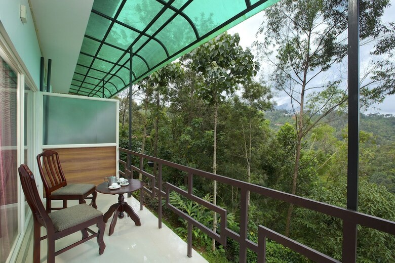 Hotel Misty Lake Resort