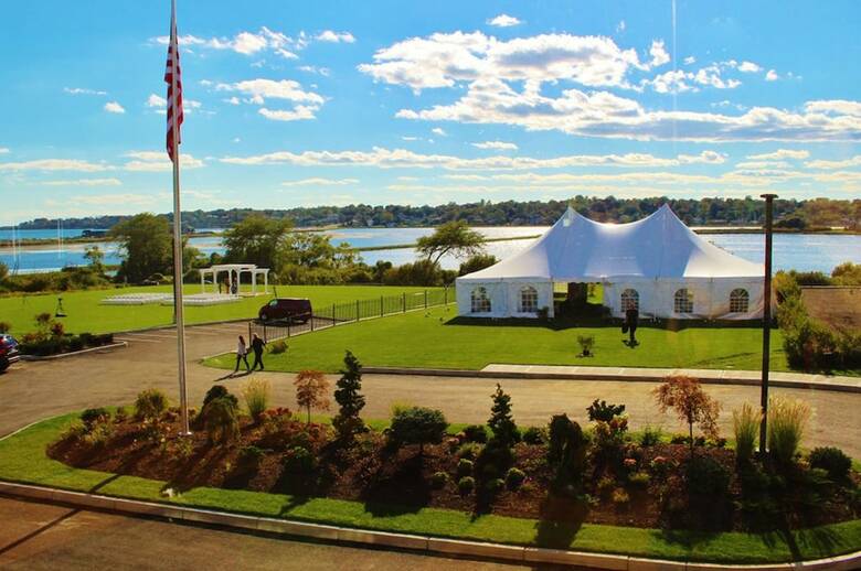 Wyndham Newport Hotel