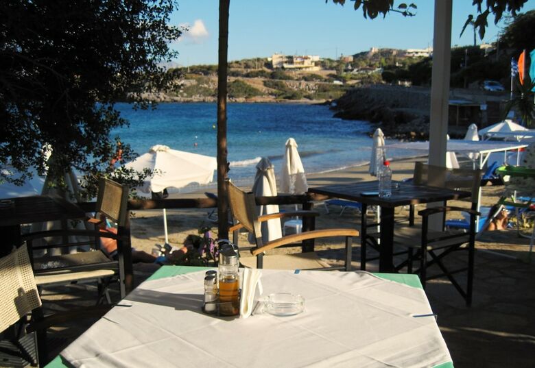 Aparthotel Faedra Beach Hotel