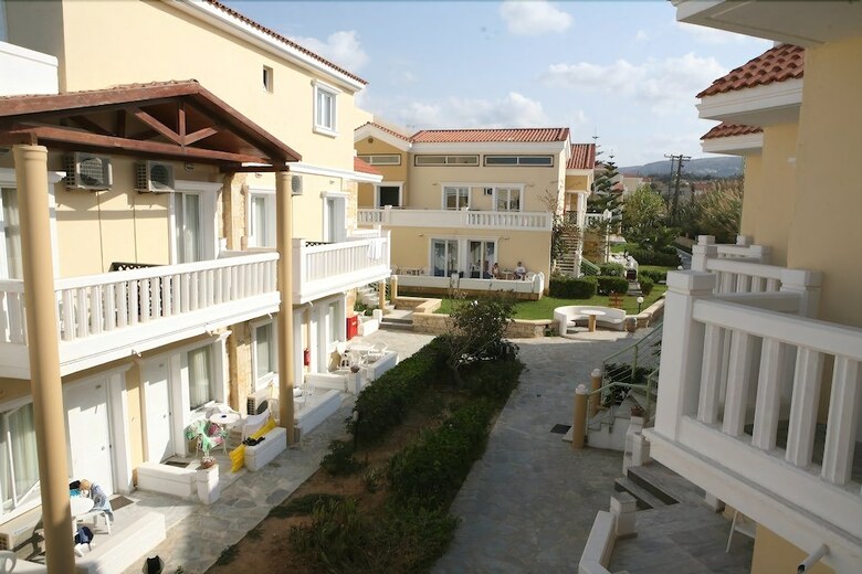 Jo-an Beach Hotel