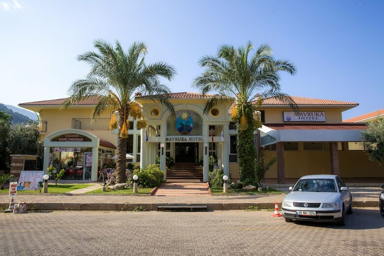 Mavruka Hotel