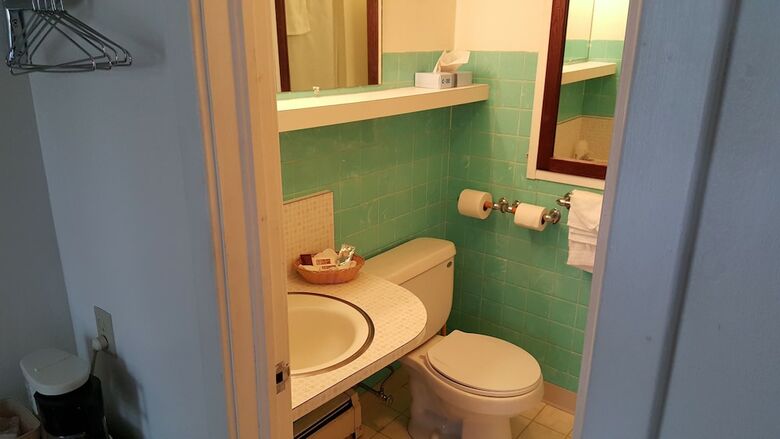 Motel Budget Host Inn