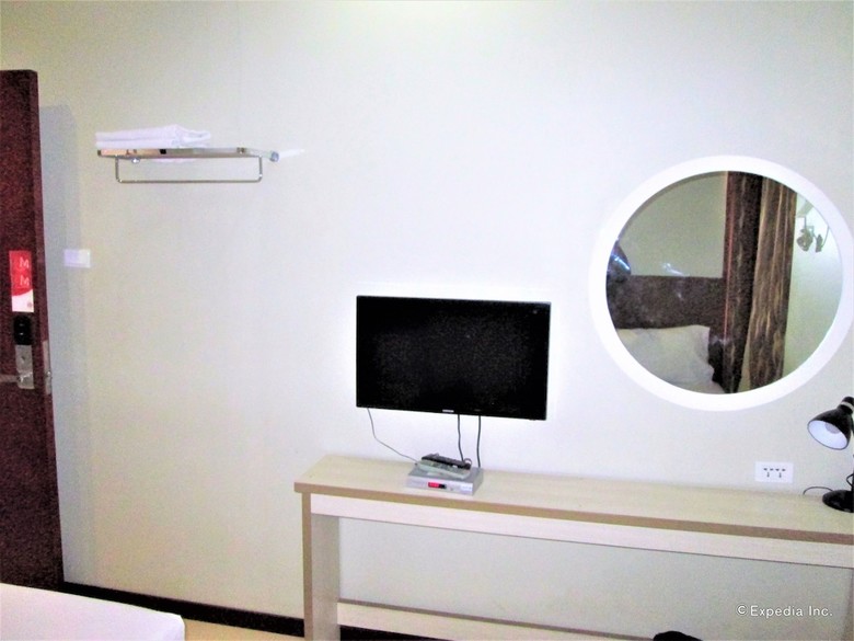 Hotel Marianne Suites