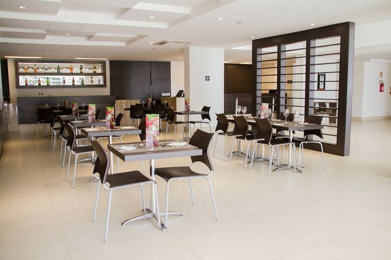 Hotel Intercity Gravata�