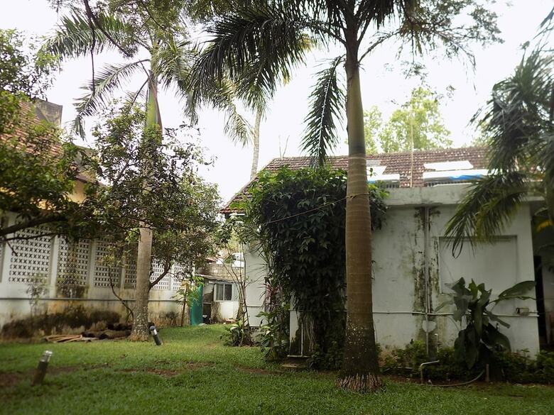 Hotel Elphinstone Residency