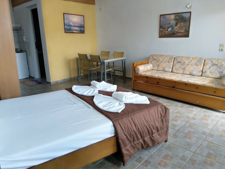 Apartamentos Azalea View Skiathos Studios