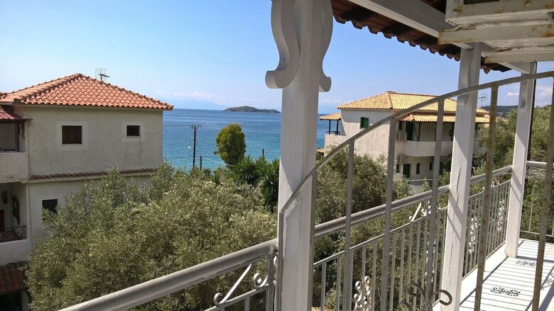 Apartamentos Azalea View Skiathos Studios