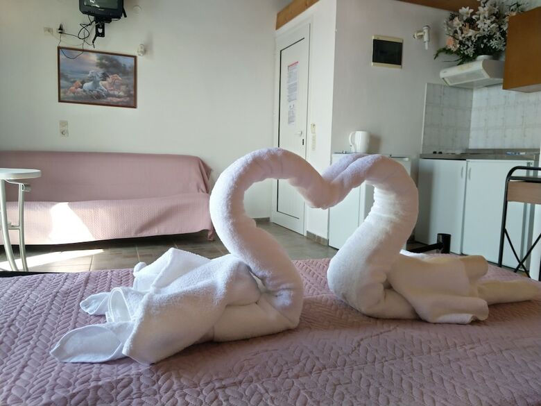 Apartamentos Azalea View Skiathos Studios