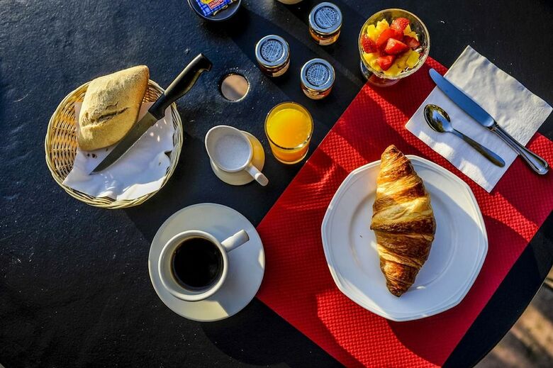 Hotel H�tel La Bellaudi�re