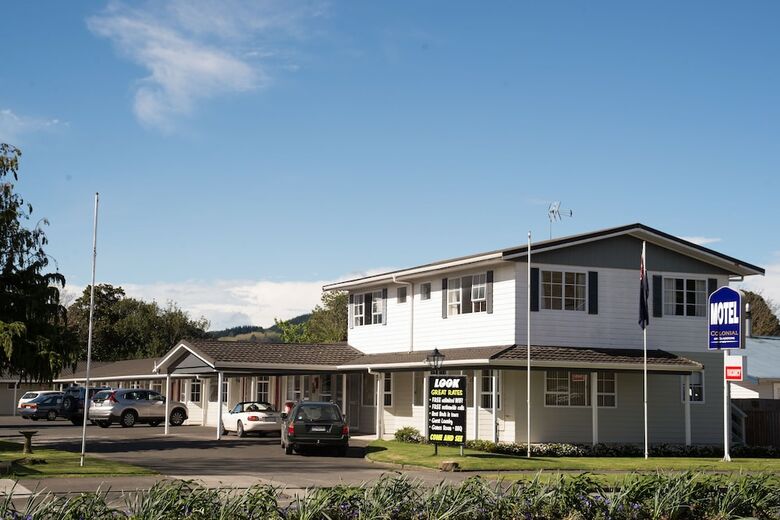 Motel Colonial On Gladstone