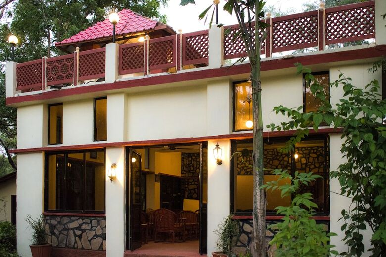 Hotel Tiger Moon Resort
