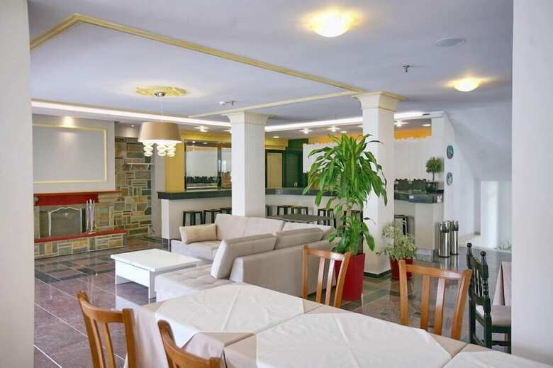Theofilos Classic Hotel