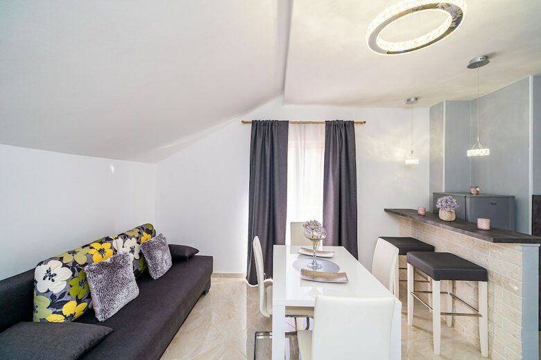 Apartments Sandito