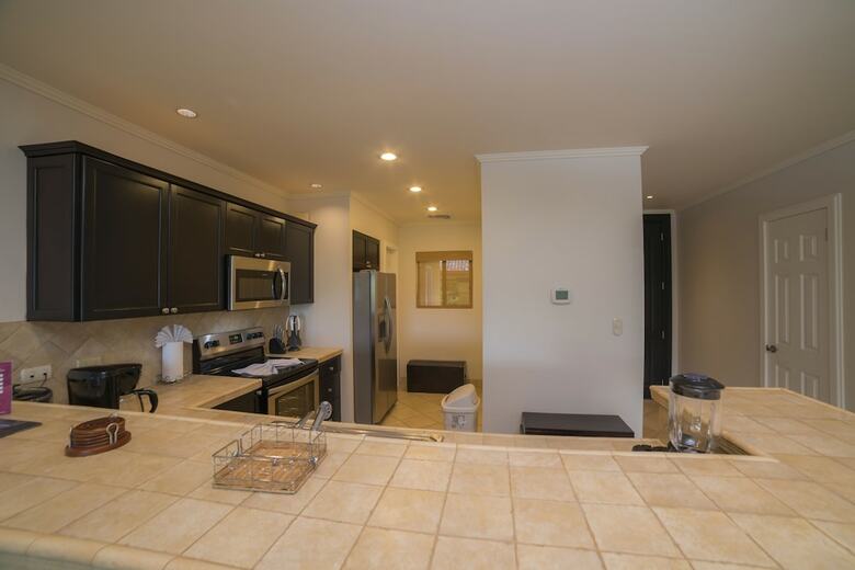 Stay In Cr Los Sue�os Condos