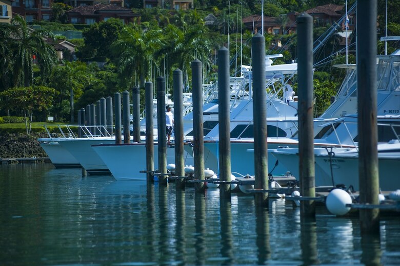 Stay In Cr Los Sue�os Condos
