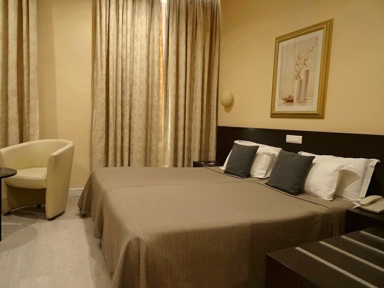 Hotel Ambassador