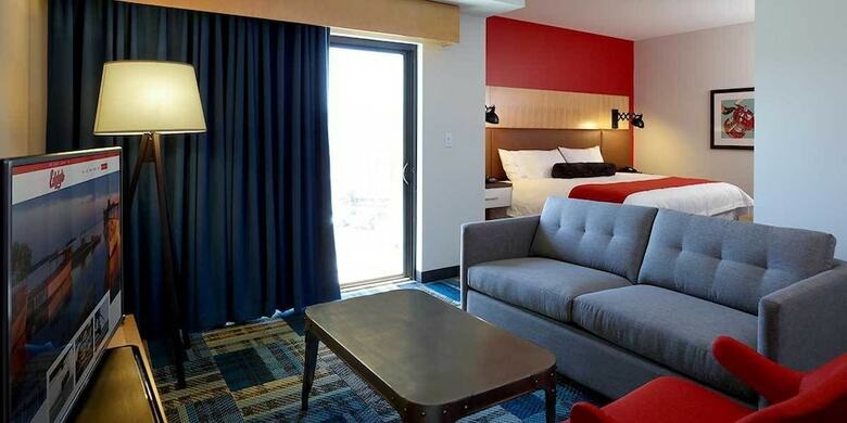 Hotel Eddy's Resort