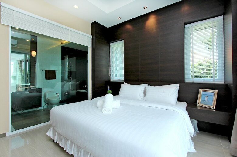 The Ville Jomtien Pool Villa