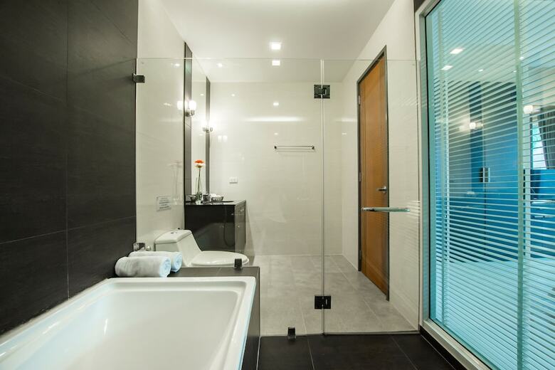The Ville Jomtien Pool Villa
