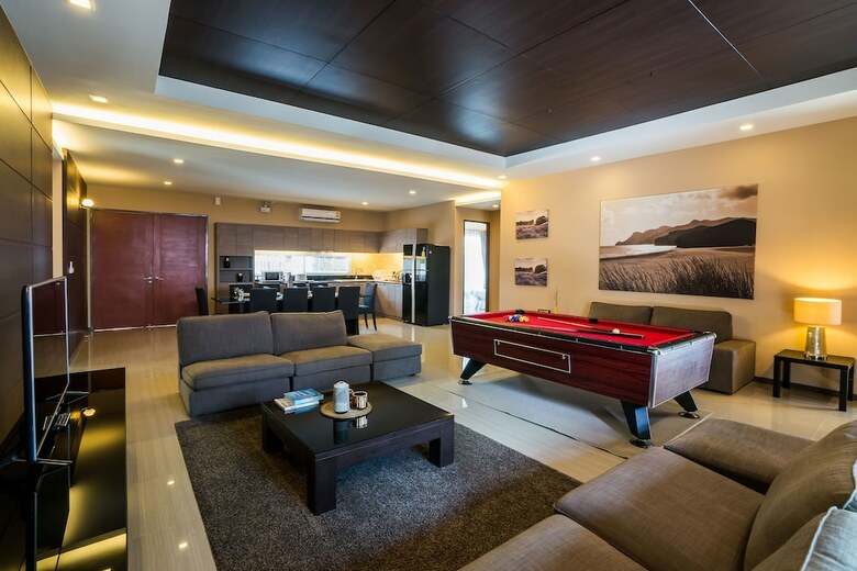 The Ville Jomtien Pool Villa