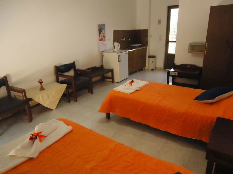 Aparthotel Hermes Studios