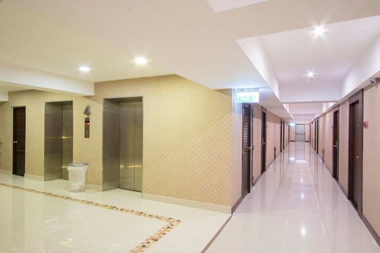 Hotel Chateau De Sukhumvit