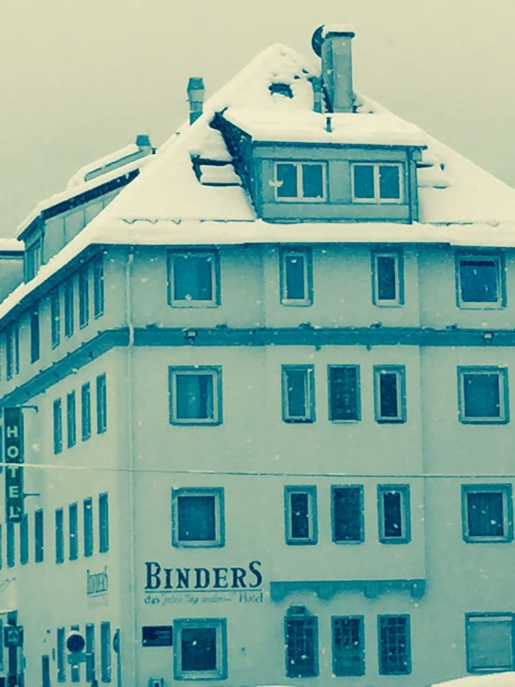 Binders Budget City-mountain Hotel
