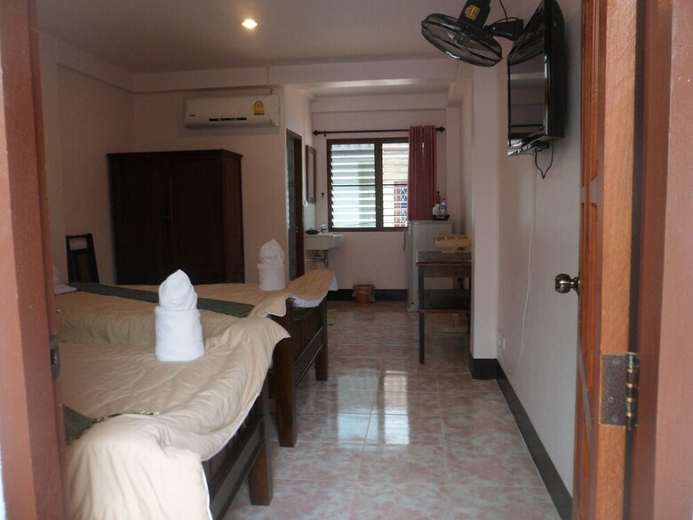 Hotel My Mum Home