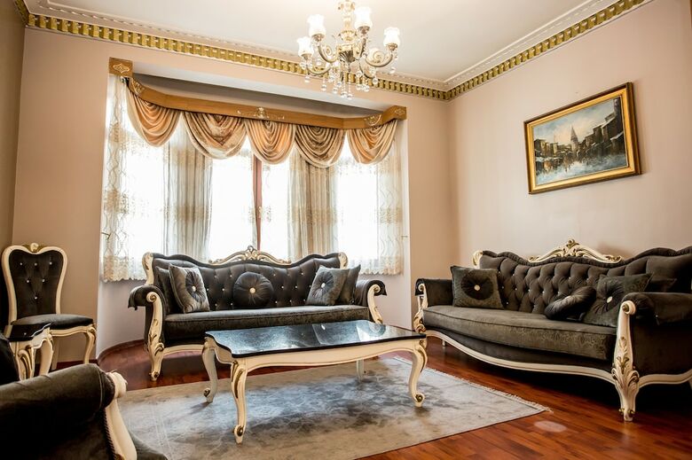 Salim Bey Apartments