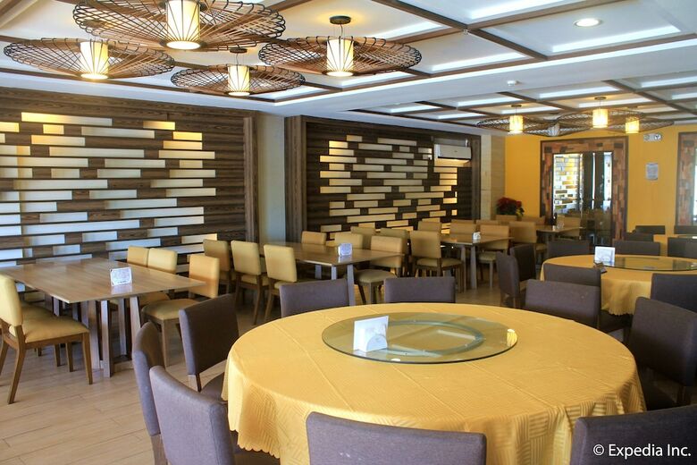 Newtown Plaza Hotel