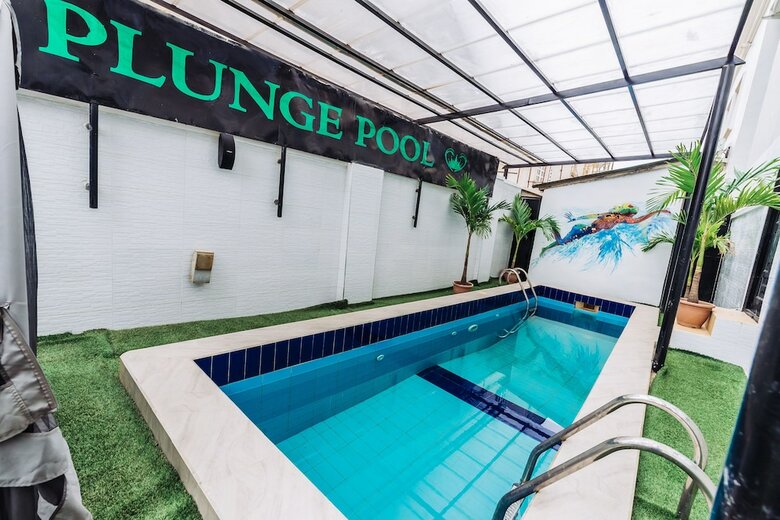 Tranquil Mews Hotel