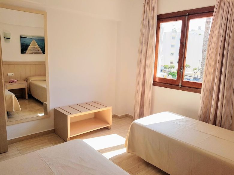 Apartamentos Vistamar I