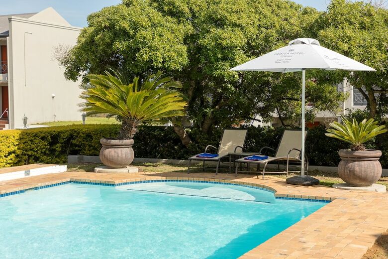 Protea Hotel By Marriott Cape Town Tyger Valley
