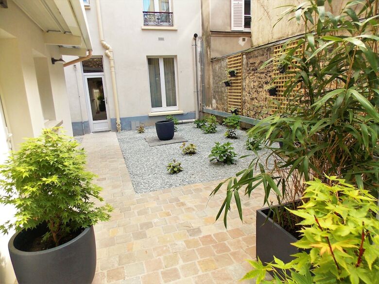 Hotel Excelsior Batignolles
