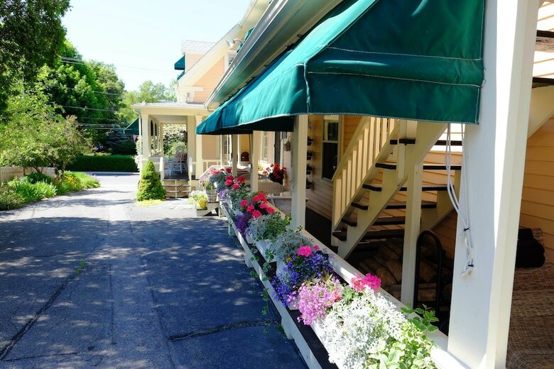 Bed & Breakfast Addison Choate Inn