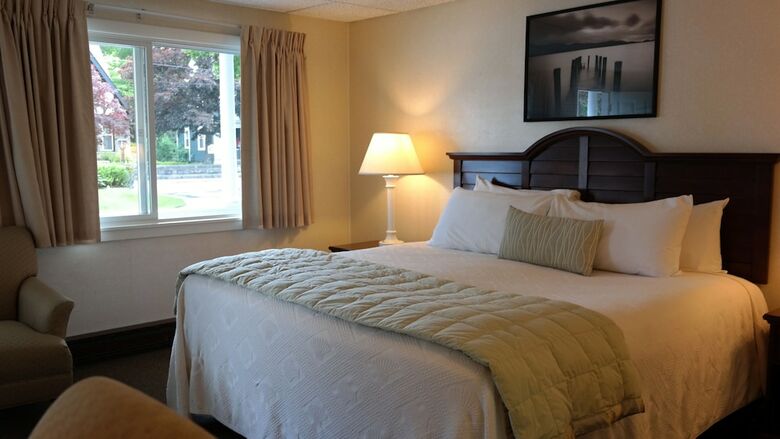Hotel Moseley Cottage Inn & Town Motel