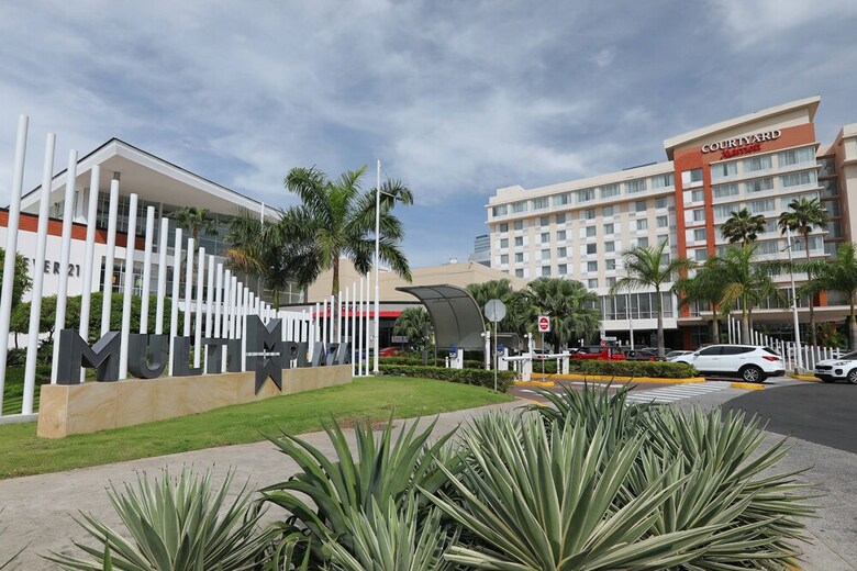 Hotel Courtyard By Marriott Panama Multiplaza Mall