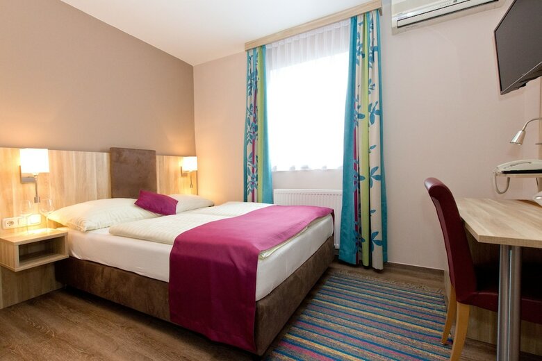 B&B Hotel Junior